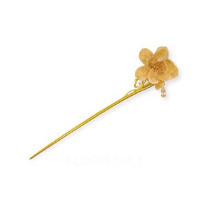Cream Dawn – Preserved Anemone Hairpin